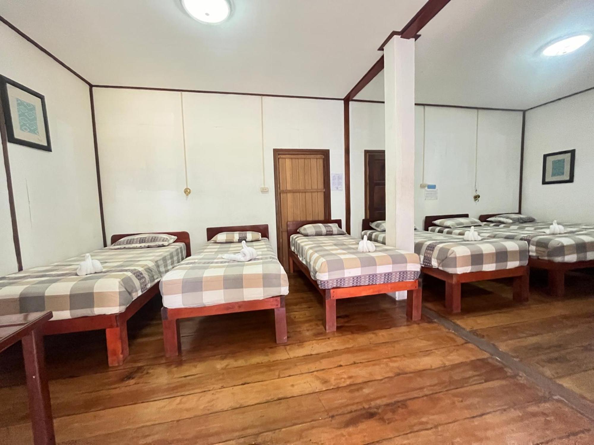 Sanhak Guesthouse 1 Ban Nahin-Nai Exteriér fotografie